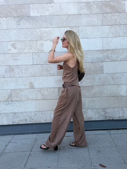 Pantalon pinzas beige