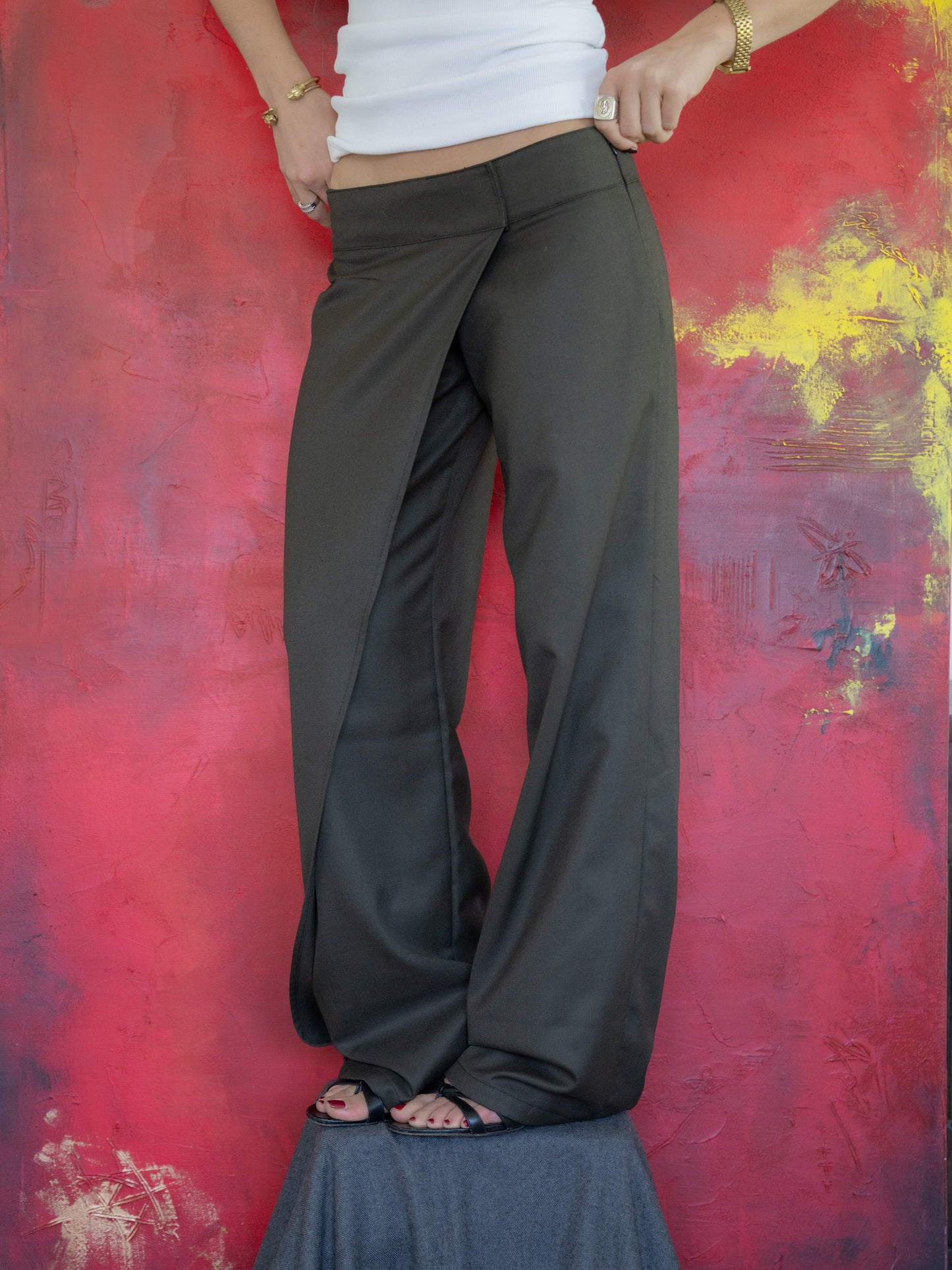 Pantalón sastrero cruzado gris